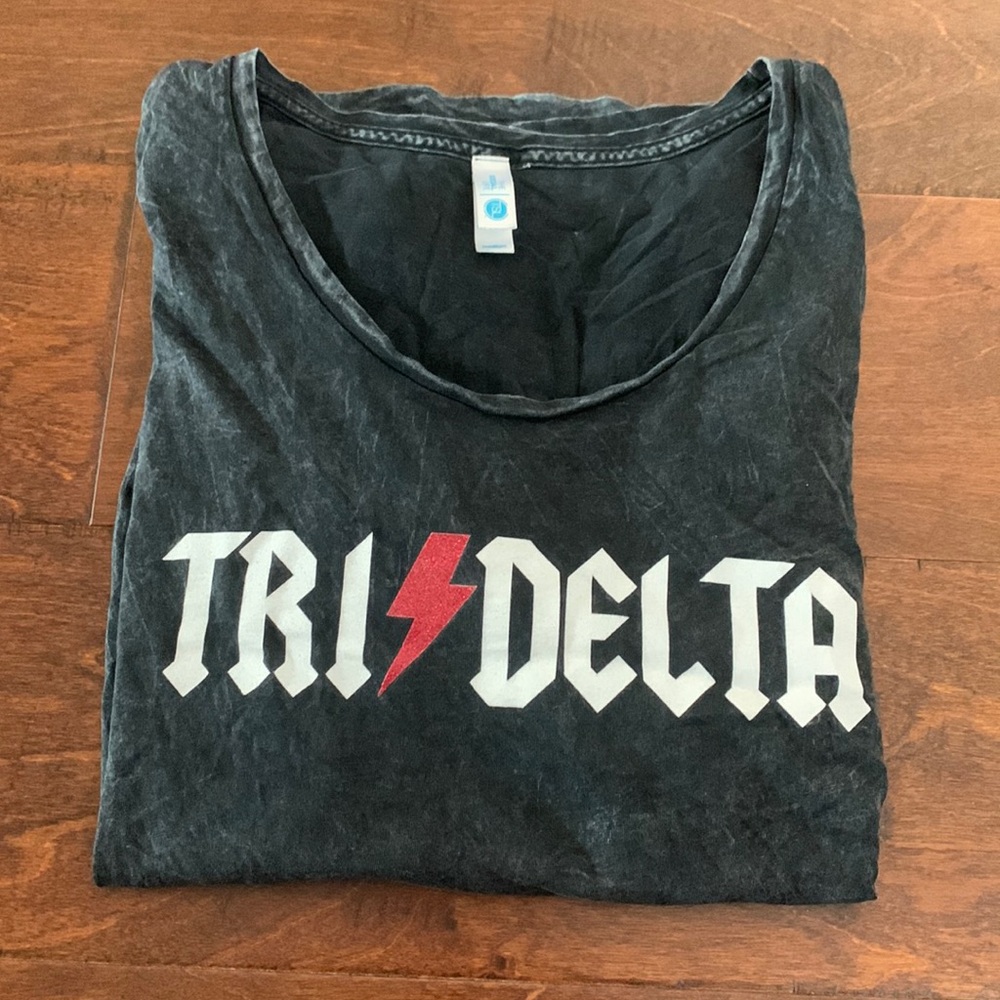 TRI DELTA Shirt